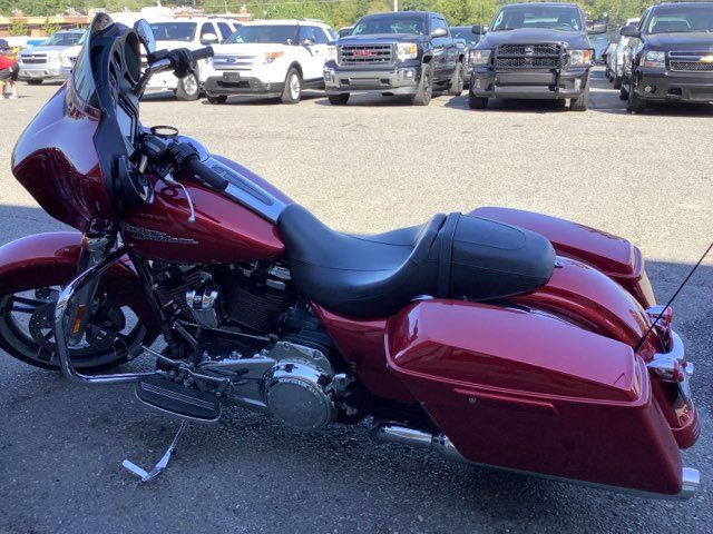2018 Harley-Davidson STREET GLIDE HEAVY WEIGHT 2018 Harley-Davidson STREET GLIDE HEAVY WEIGHT