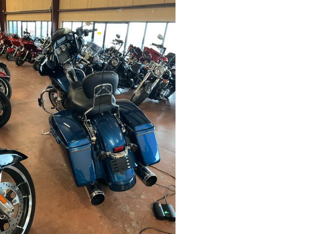 2018 Harley-Davidson Street Glide Base 2018 Harley-Davidson Street Glide Base