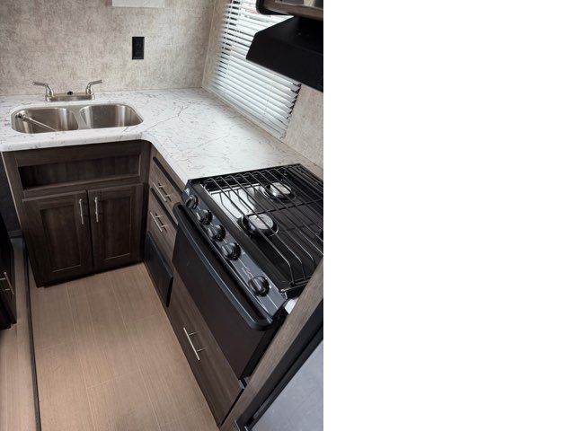 2018 Highland Ridge 2802BH Open Range Ultra Lite