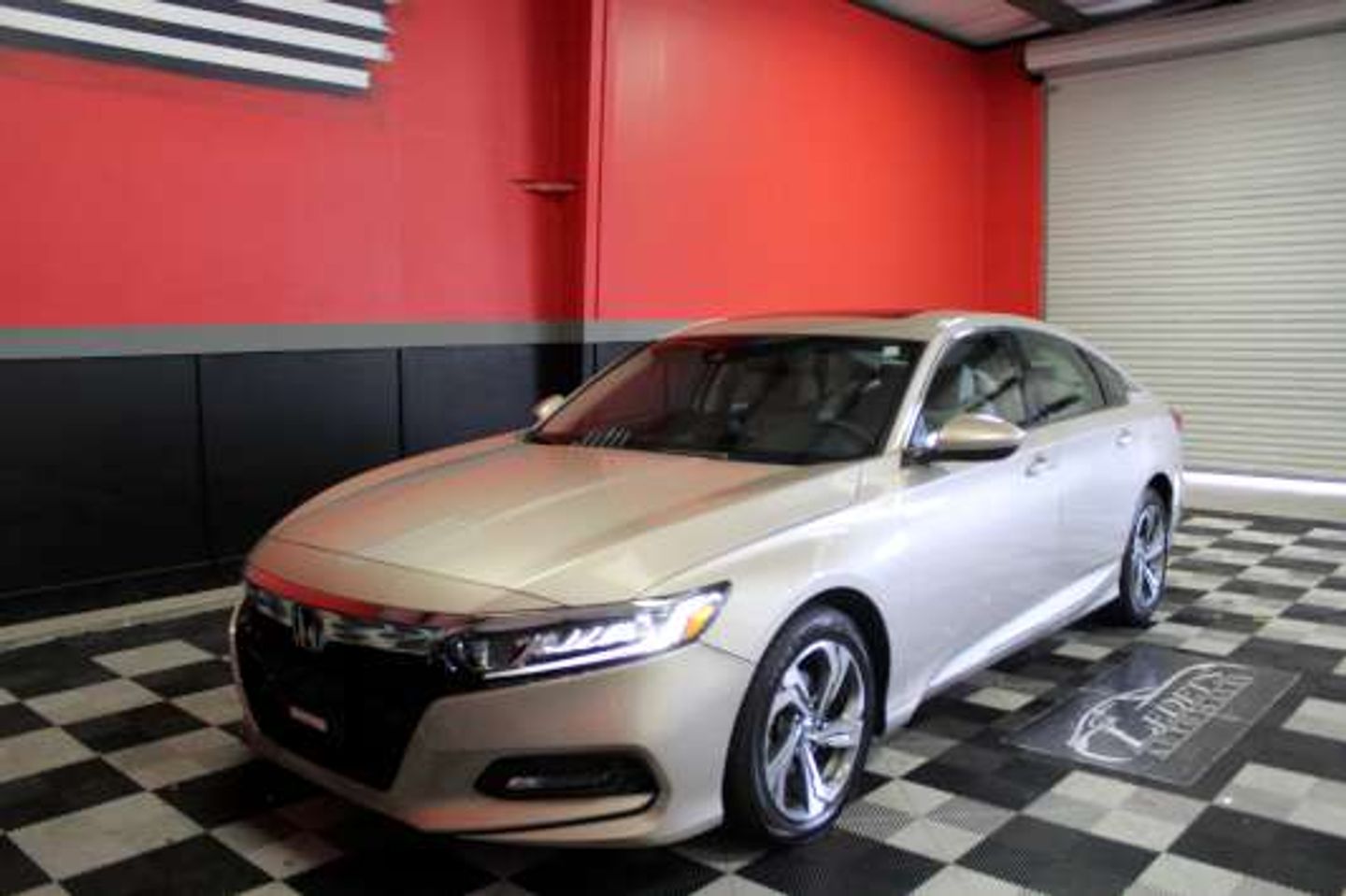 2018 Honda Accord EX - 9