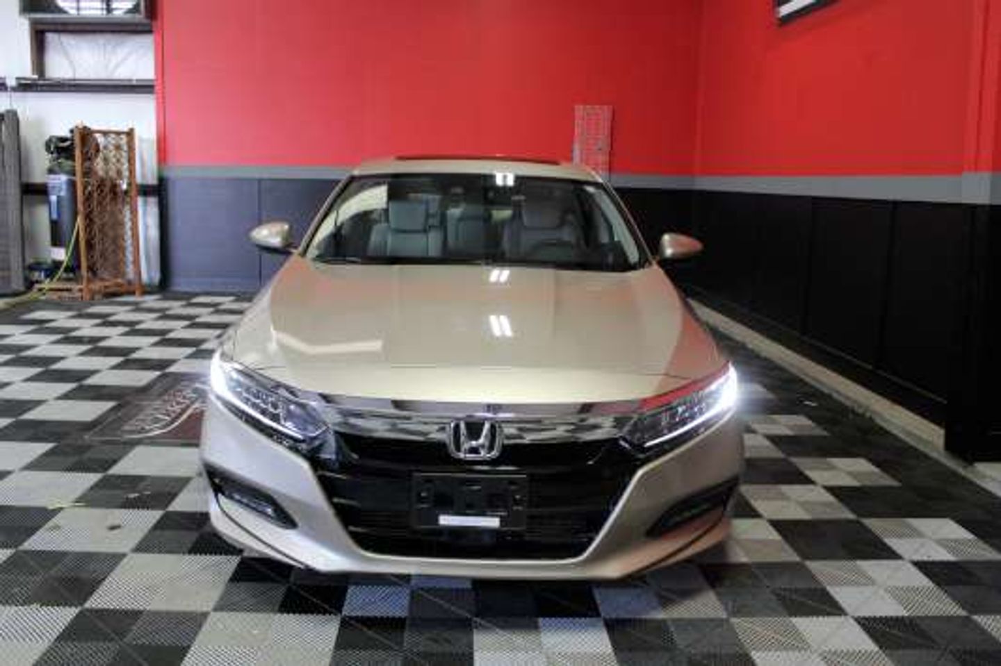 2018 Honda Accord EX - 10