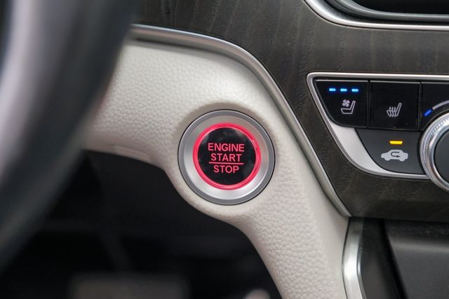 2018 Honda Accord Touring HUD Memory Heated/Cooled Seats Nav Sunroof 2018 Honda Accord Touring HUD Memory Heated/Cooled Seats Nav Sunroof