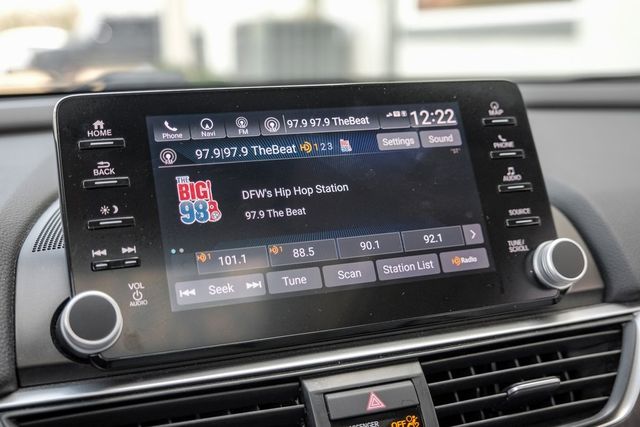 2018 Honda Accord Touring HUD Memory Heated/Cooled Seats Nav Sunroof 2018 Honda Accord Touring HUD Memory Heated/Cooled Seats Nav Sunroof