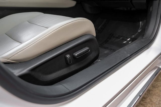 2018 Honda Accord Touring HUD Memory Heated/Cooled Seats Nav Sunroof 2018 Honda Accord Touring HUD Memory Heated/Cooled Seats Nav Sunroof