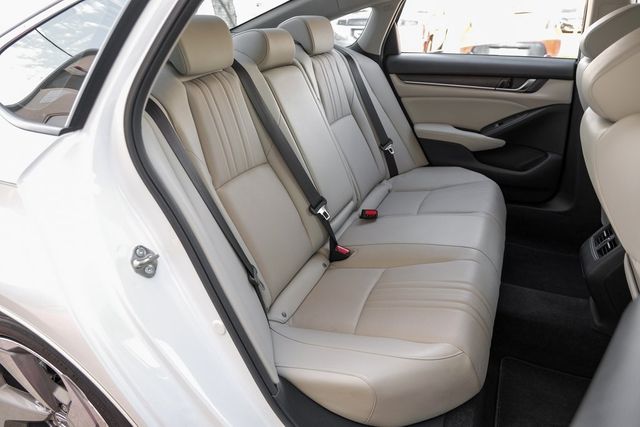 2018 Honda Accord Touring HUD Memory Heated/Cooled Seats Nav Sunroof 2018 Honda Accord Touring HUD Memory Heated/Cooled Seats Nav Sunroof