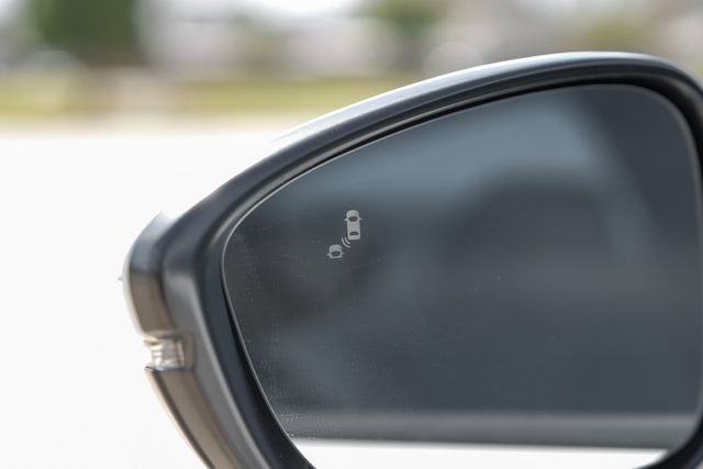 2018 Honda Accord Touring HUD Memory Heated/Cooled Seats Nav Sunroof 2018 Honda Accord Touring HUD Memory Heated/Cooled Seats Nav Sunroof