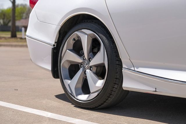 2018 Honda Accord Touring HUD Memory Heated/Cooled Seats Nav Sunroof 2018 Honda Accord Touring HUD Memory Heated/Cooled Seats Nav Sunroof