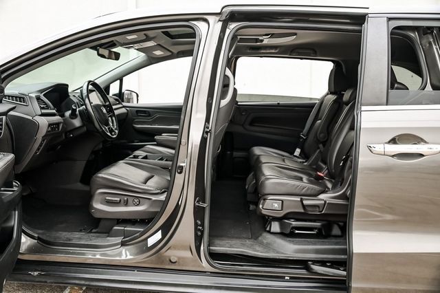 2018 Honda Odyssey EX-L w/Navi w/RES Power Sliding Doors 3rd Row Seat 2018 Honda Odyssey EX-L w/Navi w/RES Power Sliding Doors 3rd Row Seat