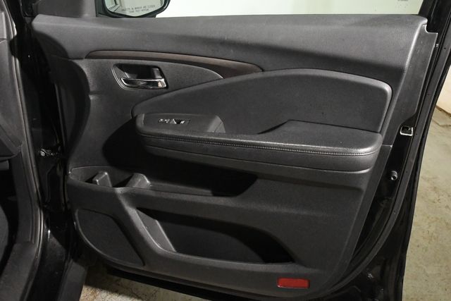 2018 Honda Pilot EX-L | Branford, CT | Sound Auto Wholesalers 2018 Honda Pilot EX-L | Branford, CT | Sound Auto Wholesalers