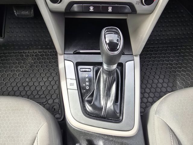 2018 Hyundai ELANTRA SEL 2018 Hyundai ELANTRA SEL