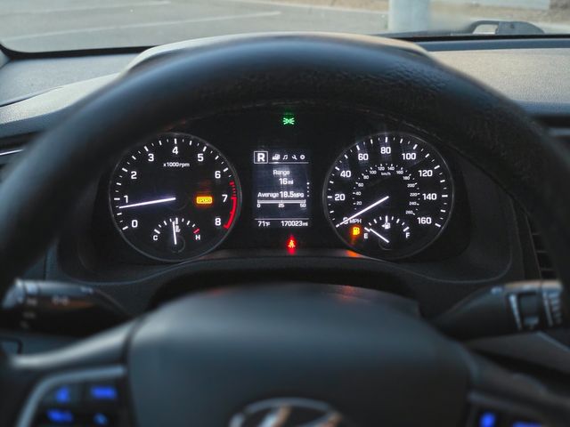 2018 Hyundai ELANTRA Value Edition | Reseda, CA | Angeles Auto Alliance