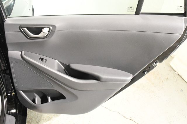 2018 Hyundai IONIQ Hybrid Blue | Branford, CT | Sound Auto Wholesalers 2018 Hyundai IONIQ Hybrid Blue | Branford, CT | Sound Auto Wholesalers