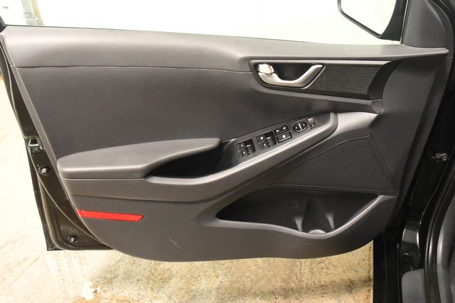 2018 Hyundai IONIQ Hybrid Blue | Branford, CT | Sound Auto Wholesalers 2018 Hyundai IONIQ Hybrid Blue | Branford, CT | Sound Auto Wholesalers