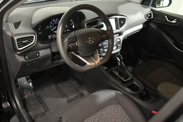 2018 Hyundai IONIQ Hybrid Blue | Branford, CT | Sound Auto Wholesalers 2018 Hyundai IONIQ Hybrid Blue | Branford, CT | Sound Auto Wholesalers