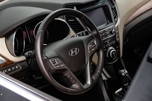 2018 Hyundai Santa Fe SE PremiumPkg PerfectCarfax 3rdRow | Dallas, TX | Stevens Motor Company LLC 2018 Hyundai Santa Fe SE PremiumPkg PerfectCarfax 3rdRow | Dallas, TX | Stevens Motor Company LLC