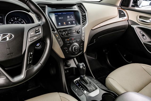 2018 Hyundai Santa Fe SE PremiumPkg PerfectCarfax 3rdRow | Dallas, TX | Stevens Motor Company LLC 2018 Hyundai Santa Fe SE PremiumPkg PerfectCarfax 3rdRow | Dallas, TX | Stevens Motor Company LLC