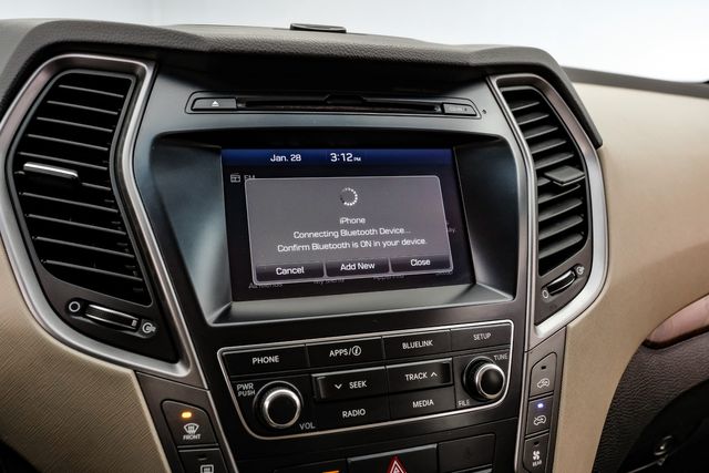 2018 Hyundai Santa Fe SE PremiumPkg PerfectCarfax 3rdRow | Dallas, TX | Stevens Motor Company LLC