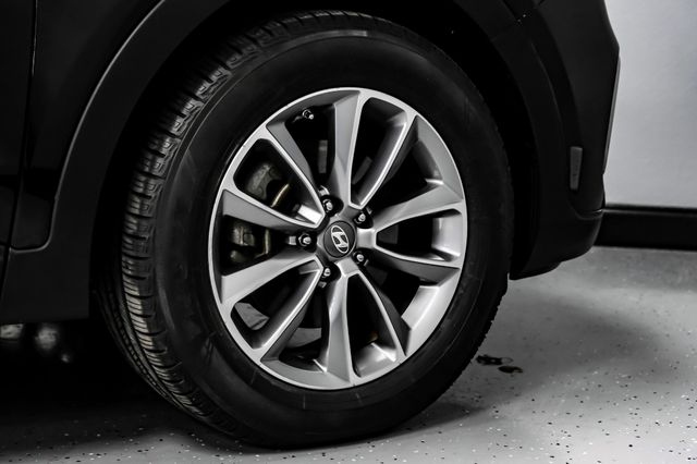 2018 Hyundai Santa Fe SE PremiumPkg PerfectCarfax 3rdRow | Dallas, TX | Stevens Motor Company LLC