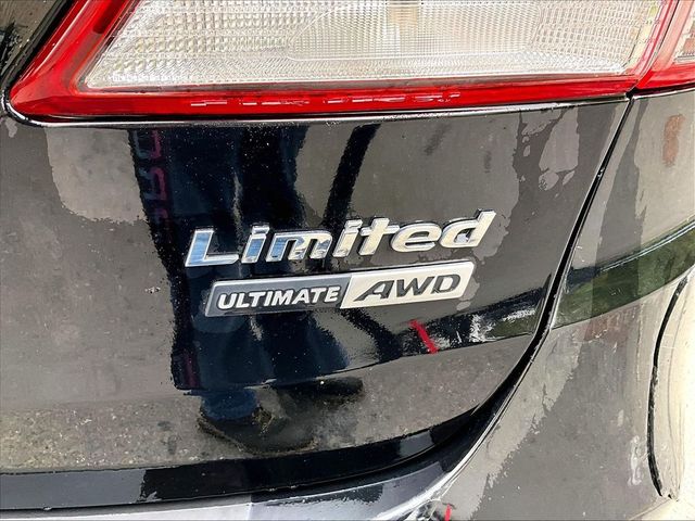 2018 Hyundai Santa Fe Limited Ultimate