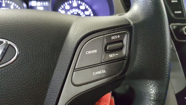 2018 Hyundai SANTA FE Sport 2.4L | Carrollton, TX | Legend Motorcars of Carrollton