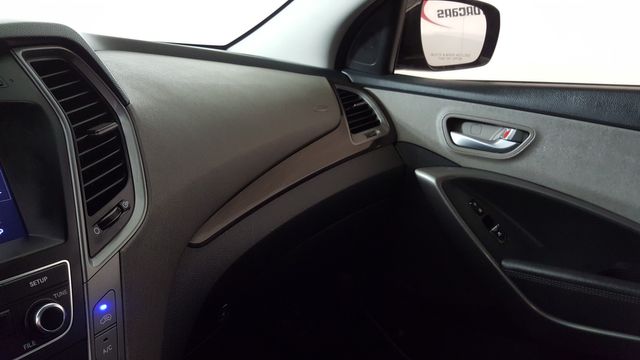 2018 Hyundai SANTA FE Sport 2.4L | Carrollton, TX | Legend Motorcars of Carrollton