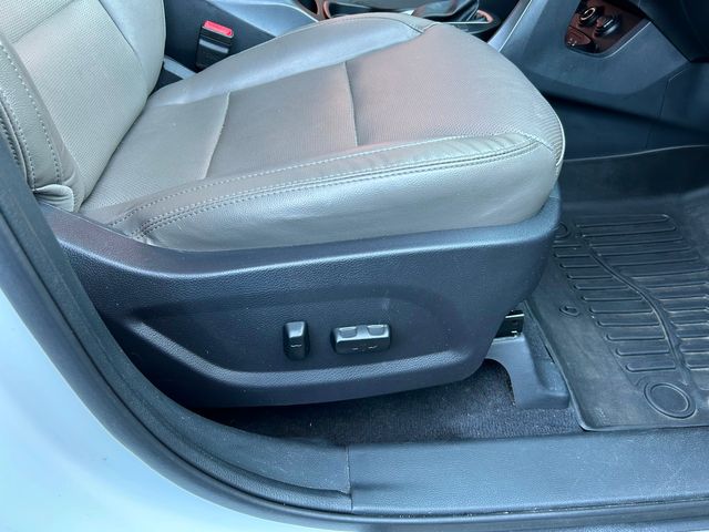 2018 Hyundai SANTA FE Sport 2.4L | New Brunswick, New Jersey | Brilliant Auto Sales 2018 Hyundai SANTA FE Sport 2.4L | New Brunswick, New Jersey | Brilliant Auto Sales