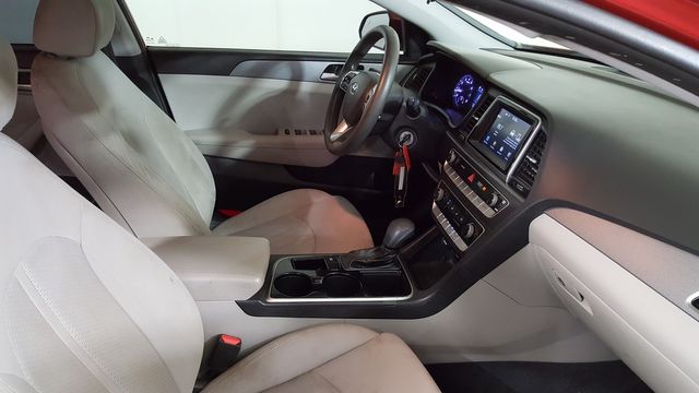 2018 Hyundai SONATA SE | Carrollton, TX | Legend Motorcars of Carrollton 2018 Hyundai SONATA SE | Carrollton, TX | Legend Motorcars of Carrollton