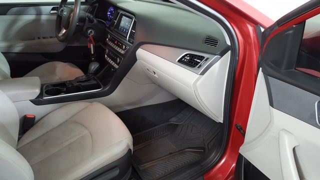 2018 Hyundai SONATA SE | Carrollton, TX | Legend Motorcars of Carrollton 2018 Hyundai SONATA SE | Carrollton, TX | Legend Motorcars of Carrollton