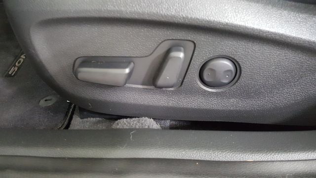 2018 Hyundai SONATA SEL | Carrollton, TX | Legend Motorcars of Carrollton