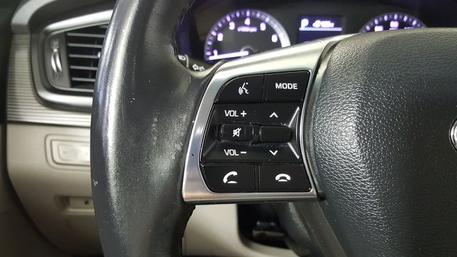2018 Hyundai SONATA Limited | Carrollton, TX | Legend Motorcars of Carrollton