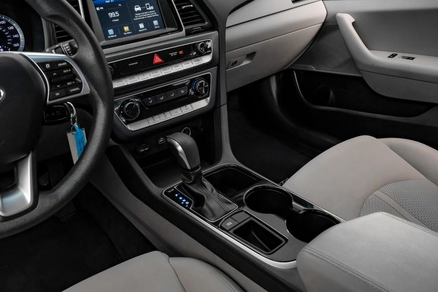 2018 Hyundai SONATA SE DocumentedServiceHistory PerfectCarfax NonSmoke | Dallas, TX | Stevens Motor Company LLC 2018 Hyundai SONATA SE DocumentedServiceHistory PerfectCarfax NonSmoke | Dallas, TX | Stevens Motor Company LLC