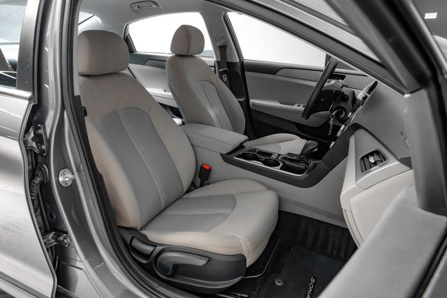 2018 Hyundai SONATA SE DocumentedServiceHistory PerfectCarfax NonSmoke | Dallas, TX | Stevens Motor Company LLC 2018 Hyundai SONATA SE DocumentedServiceHistory PerfectCarfax NonSmoke | Dallas, TX | Stevens Motor Company LLC