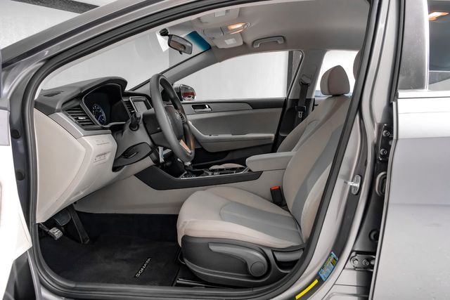 2018 Hyundai SONATA SE DocumentedServiceHistory PerfectCarfax NonSmoke | Dallas, TX | Stevens Motor Company LLC 2018 Hyundai SONATA SE DocumentedServiceHistory PerfectCarfax NonSmoke | Dallas, TX | Stevens Motor Company LLC