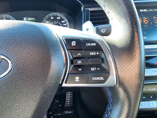 2018 Hyundai SONATA Sport 2.0T