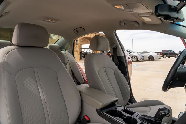 2018 Hyundai Sonata SEL | Lubbock, TX | Adelante Autos 2018 Hyundai Sonata SEL | Lubbock, TX | Adelante Autos