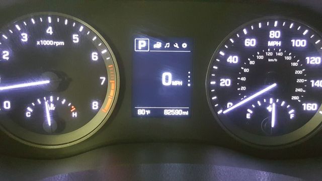 2018 Hyundai TUCSON SEL | Carrollton, TX | Legend Motorcars of Carrollton