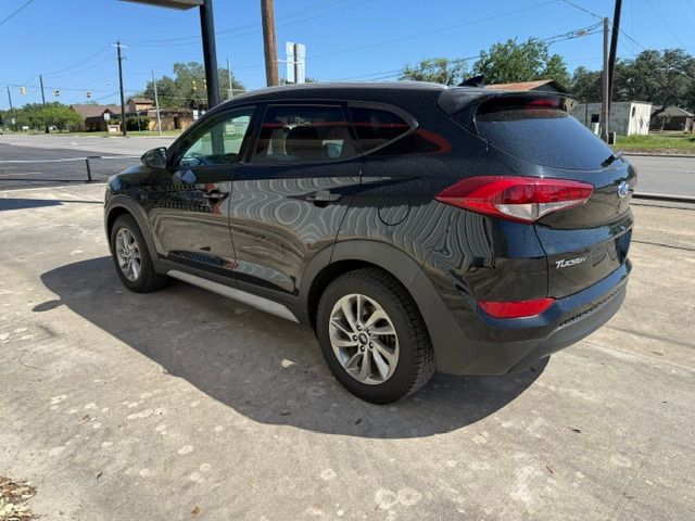 2018 Hyundai TUCSON SE