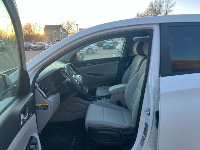 2018 Hyundai TUCSON SE | Dickinson, ND | Heiser Motors