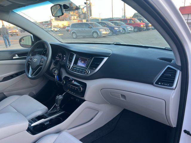 2018 Hyundai TUCSON SE | Dickinson, ND | Heiser Motors 2018 Hyundai TUCSON SE | Dickinson, ND | Heiser Motors