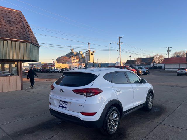 2018 Hyundai TUCSON SE | Dickinson, ND | Heiser Motors