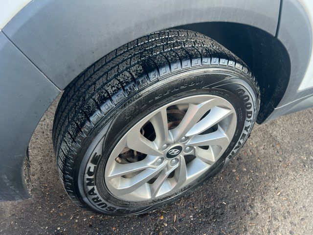 2018 Hyundai TUCSON SE | Dickinson, ND | Heiser Motors