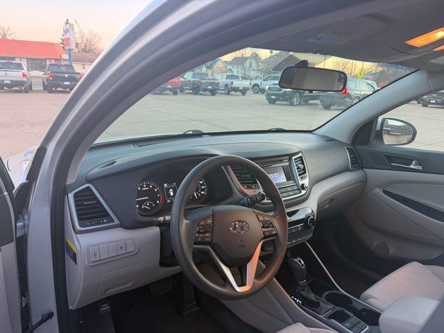 2018 Hyundai TUCSON SE ONLY 55,000 Miles | Dickinson, ND | Heiser Motors 2018 Hyundai TUCSON SE ONLY 55,000 Miles | Dickinson, ND | Heiser Motors