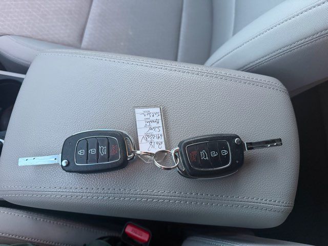 2018 Hyundai TUCSON SE ONLY 55,000 Miles | Dickinson, ND | Heiser Motors