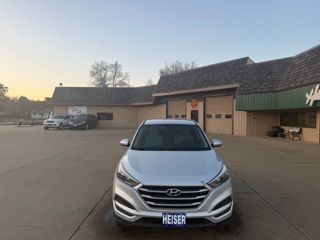 2018 Hyundai TUCSON SE ONLY 55,000 Miles | Dickinson, ND | Heiser Motors