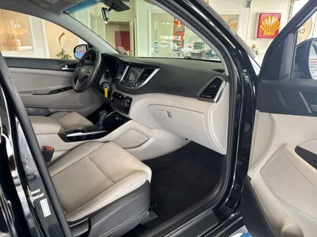 2018 Hyundai TUCSON SEL | Rome, GA | Knight's Car Store 2018 Hyundai TUCSON SEL | Rome, GA | Knight's Car Store