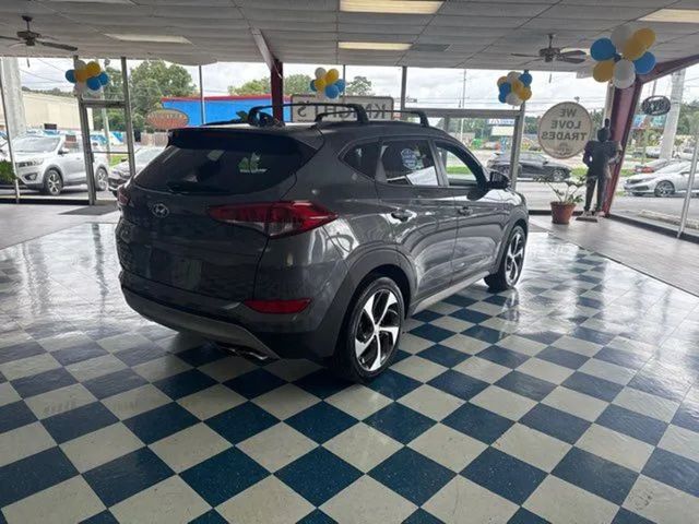 2018 Hyundai TUCSON Value Sport Utility 4D | Rome, GA | Knight's Car Store