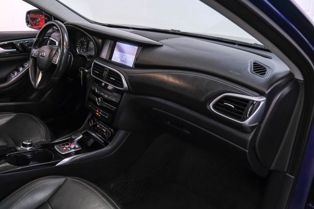 2018 Infiniti QX30 Premium | Addison, TX | Addison Autoplex