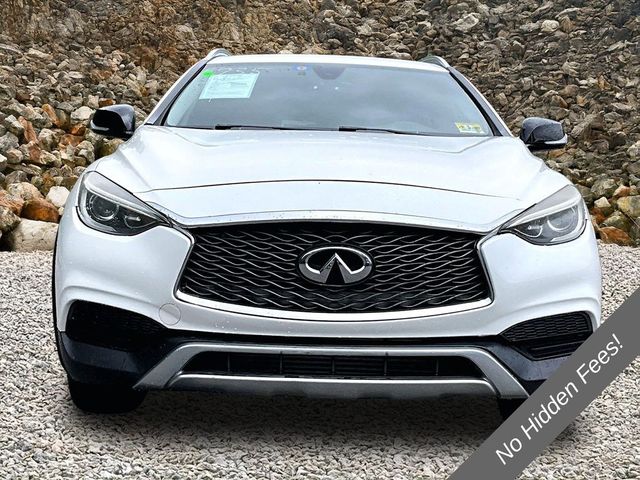2018 INFINITI QX30 Luxury