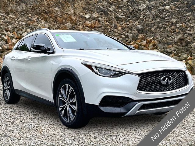 2018 INFINITI QX30 Luxury