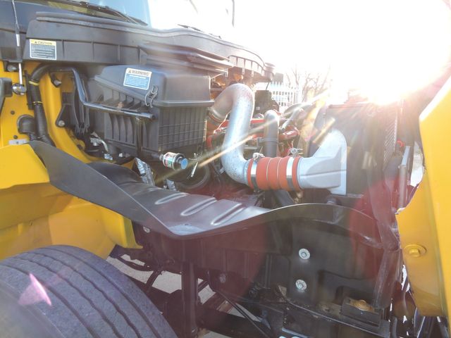 2018 International 4300 CDL Box Truck 